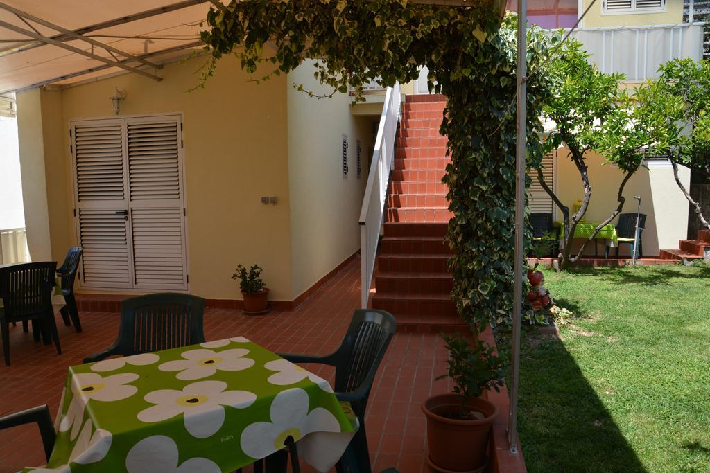 Apartments Gareta Gradac  Kültér fotó